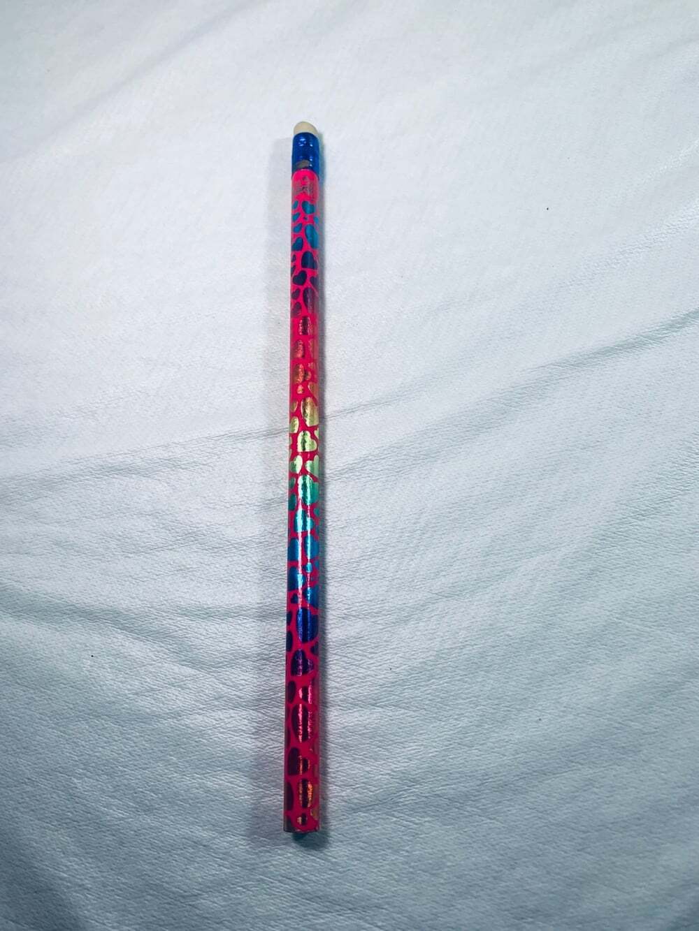 Vintage Lisa Frank hearts pencil